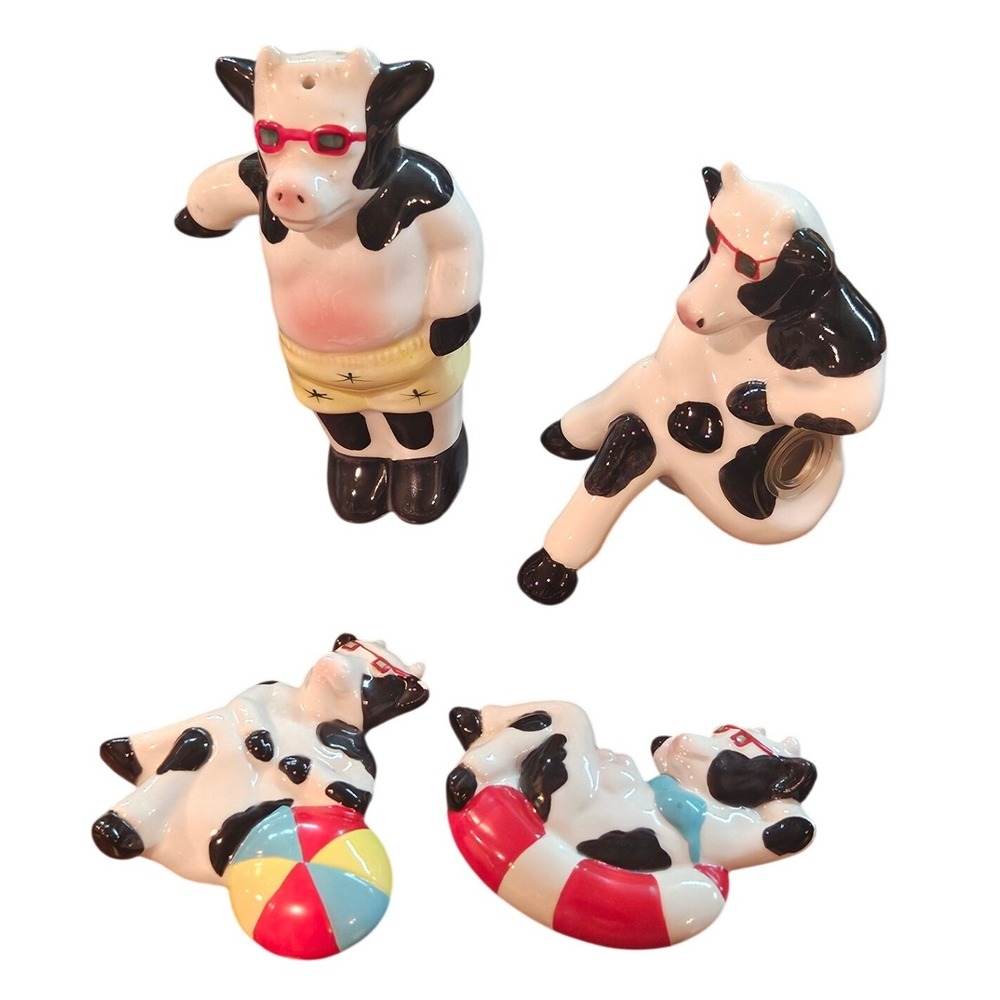 Vintage 1992 Vandor Pelzman Design Beach Cow Salt Pepper Shakers & Magnets‎ Set